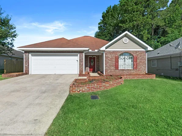 119 Huntington Dr, Hattiesburg, MS 39402