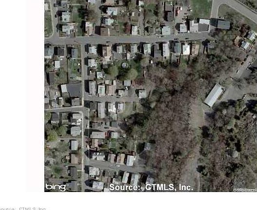 5th image of 18 Carmen St