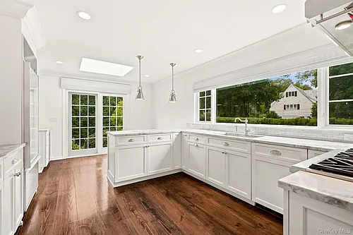 11 Tyler Rd Photo 1