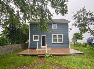 86 Bluff Ave, Warwick, RI 02889