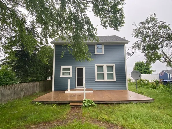 86 Bluff Ave, Warwick, RI 02889