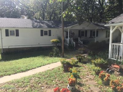 8188 SE Raccoon Dr, Baxter Springs, KS, 66713