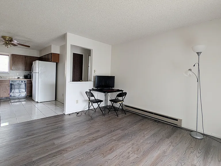 1678 Riverside Ave #12 — Photo 10