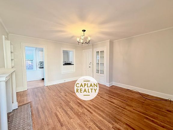 3rd image of 542 Chapel St #O5