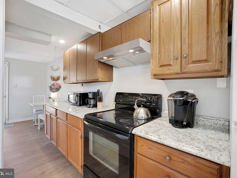 8418 Stonewall Dr — Photo 11
