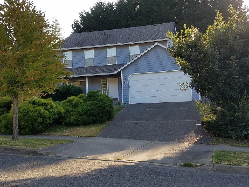 1st image of 3002 Larkspur Dr