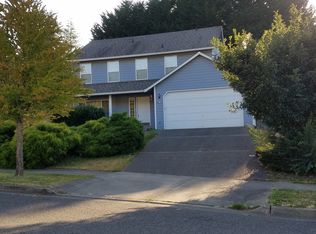 3002 Larkspur Dr, Puyallup, WA 98374