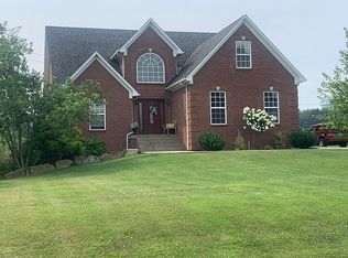 3303 Foxwood Ct, Crestwood, KY