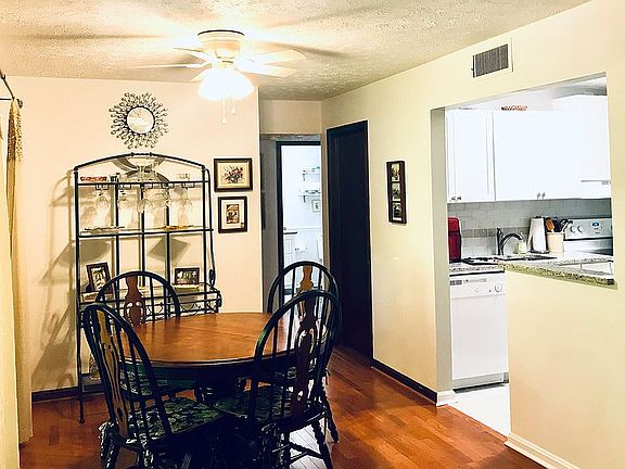 5th image of 44691 White Oak Ct #5A