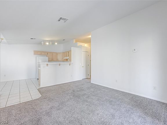 5th image of 2110 Los Feliz St Unit 2051