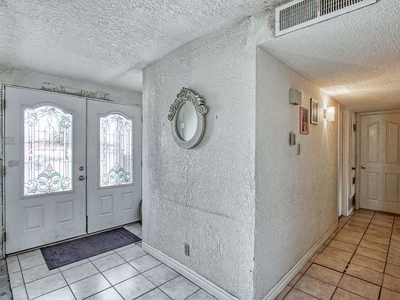 2nd image of 324 Valley Fair Way