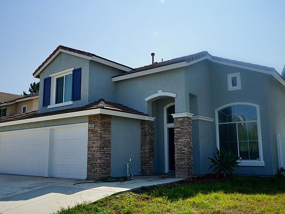3rd image of 1034 Mountain Grove Ln