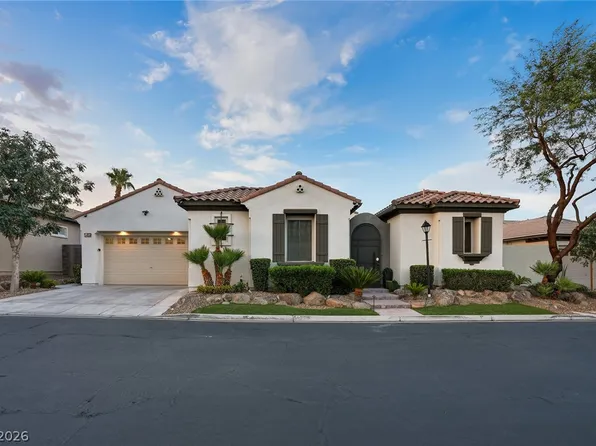 10820 Woodstream Ct, Las Vegas, NV 89135