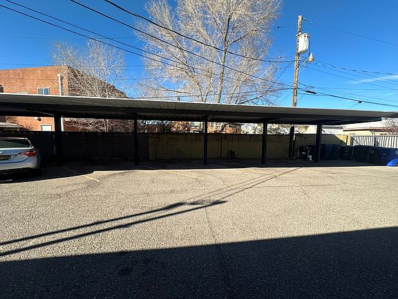 3rd image of 317 Washington St SE #A-f