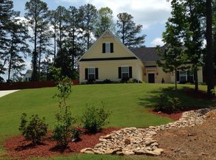 183 Legends Dr, Sharpsburg, GA 30277