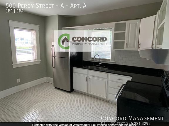 4th image of 500 Percy St #A