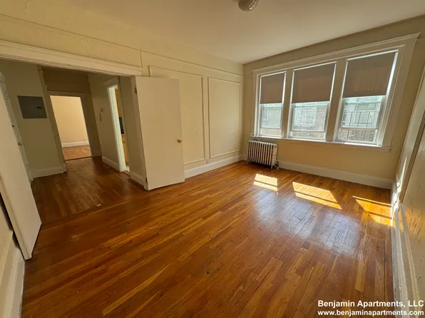 1687 Commonwealth Ave, Brighton, MA