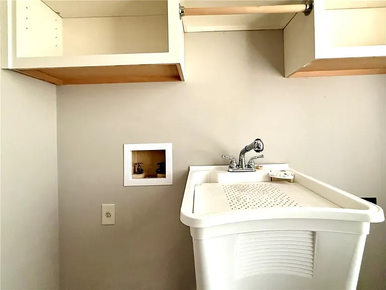 11175 Linbrook Ln — Photo 27
