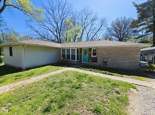 2 Lincoln Dr, Mount Vernon, IL