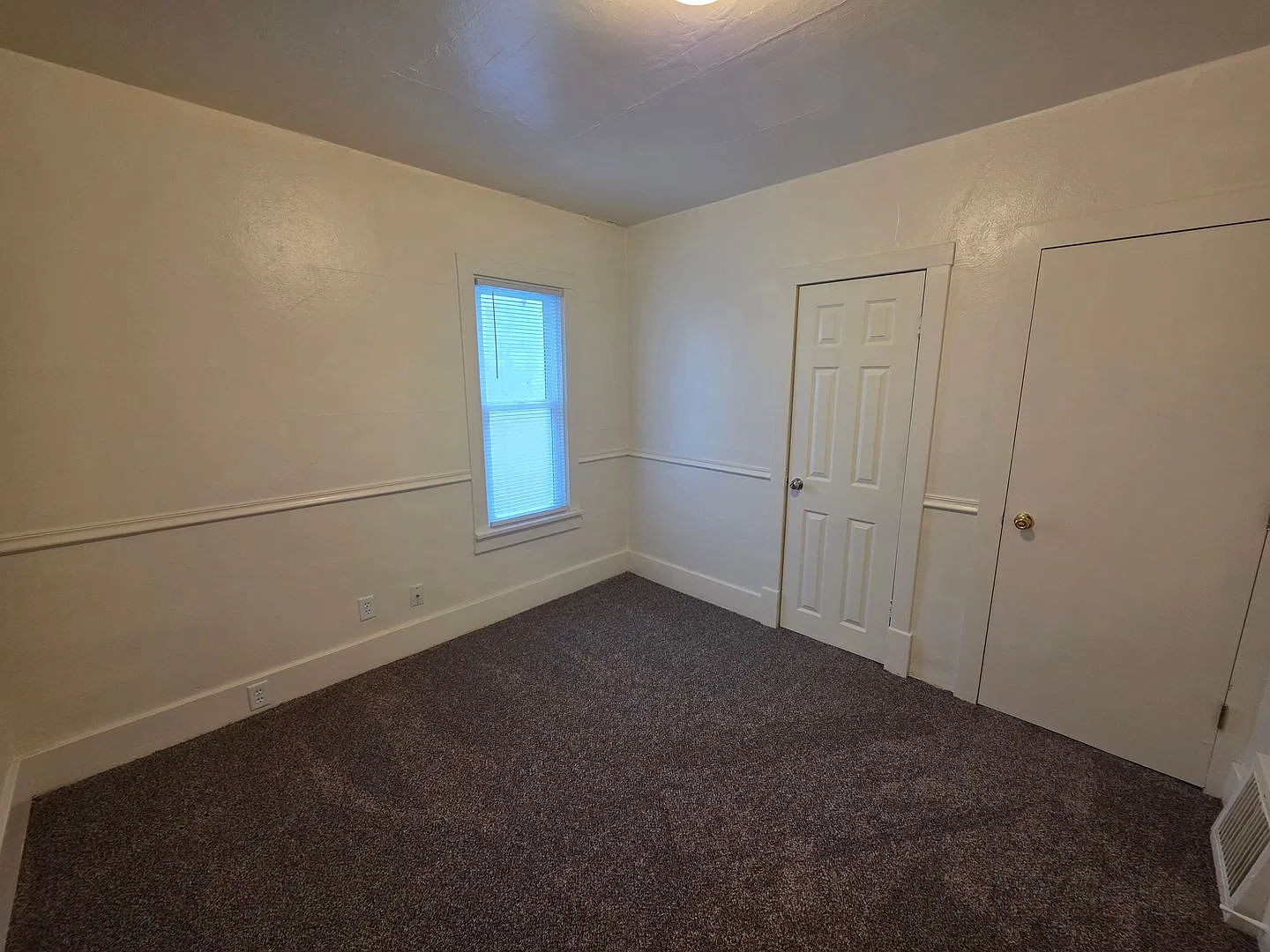 216 S Mason Street — Photo 3