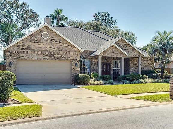 2nd image of 5485 Baytowne Pl