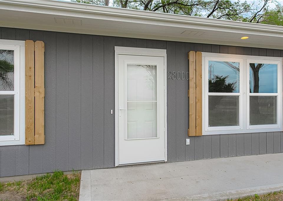 1st image of 28000 Oberdiek Ln