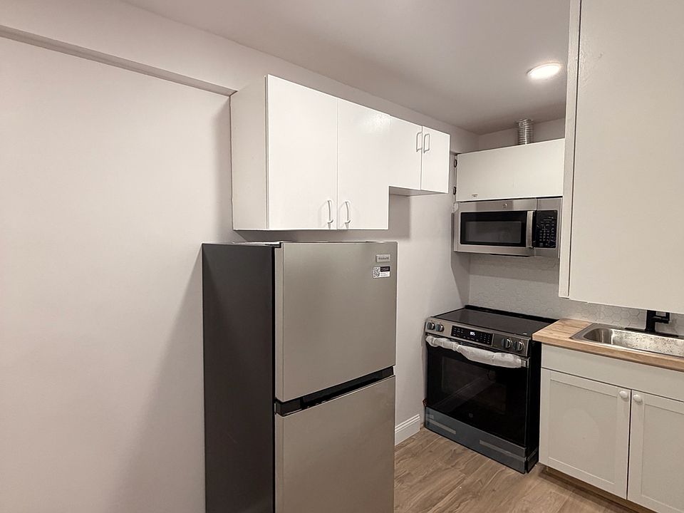1st image of 1300 P St #2