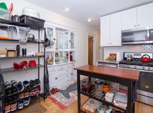 2520 W Cortez St #2R, Chicago, IL 60622