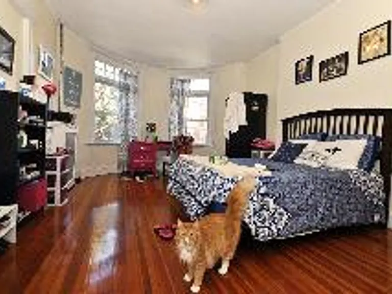 10 Strathmore Rd #301 — Photo 7