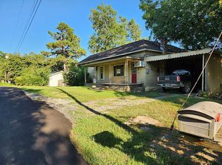 109 Grove St, Marshall, AR 72650