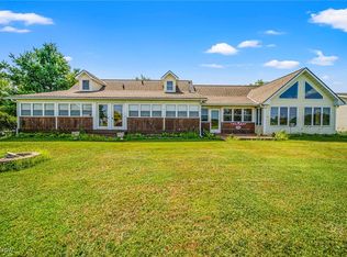 2457 Sheffield Rd, Jefferson, OH 44047