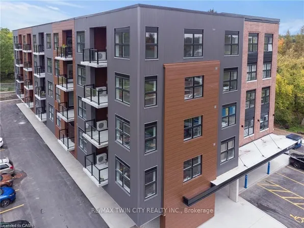 88 Gibson St #507, North Dumfries, ON N0B 1E0