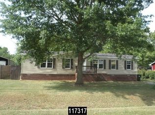 90 Michelle Dr, Byron, GA 31008