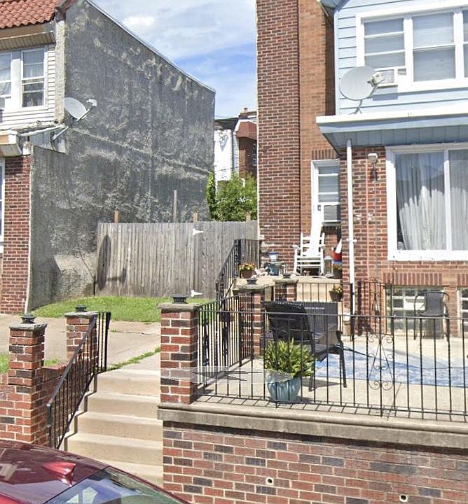 2nd image of 7321 Sommers Rd