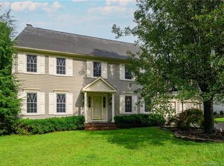 12 Barnum Pl, Ridgefield, CT 06877