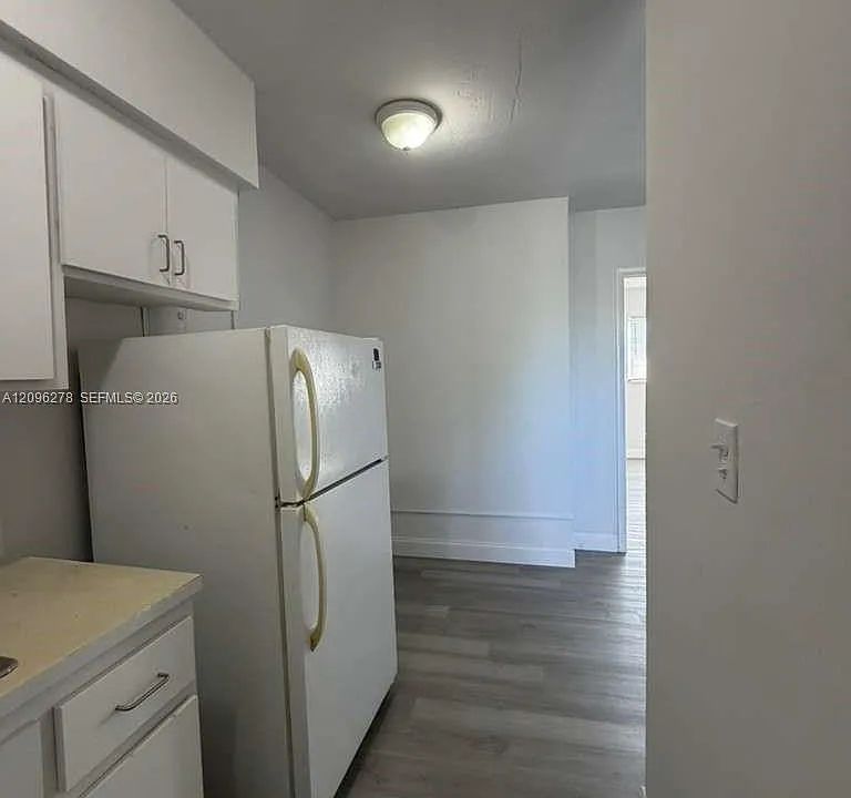 1642 SW 7th St #5