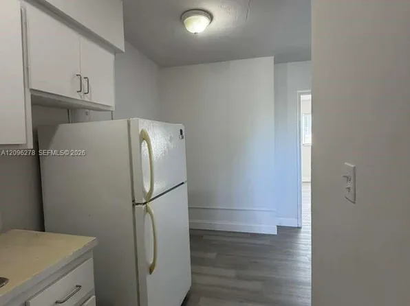 1642 SW 7th St #5, Miami, FL 33135