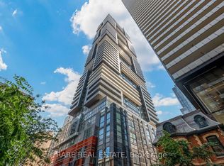 7 Grenville St #3307, Toronto, ON M4Y 0E9