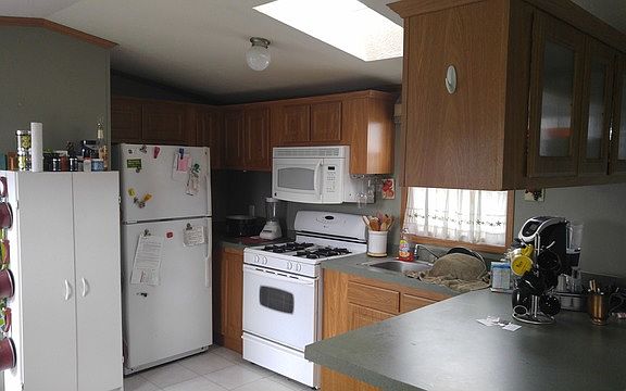 5th image of 8800 S Harlem Ave Trailer 2051