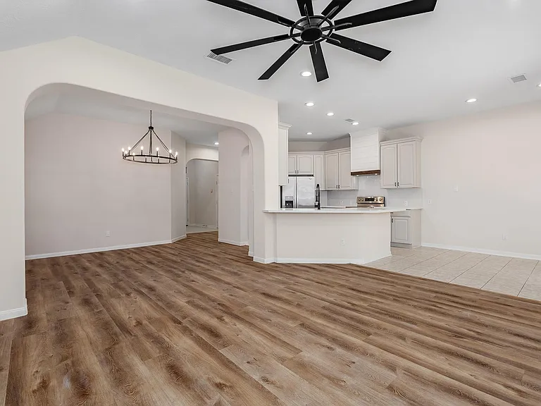 42 Camber Pine Pl — Photo 11