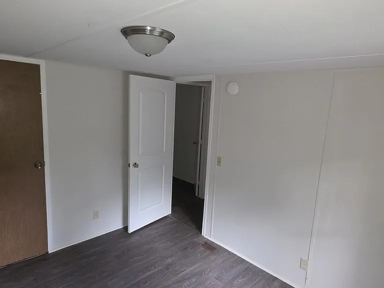 5215 Clark Canning House Rd — Photo 3