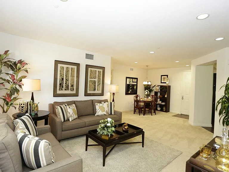 Jasmine Place — Photo 23
