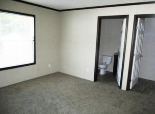 80 Brookside Mnr, Goshen, IN 46526