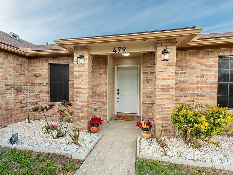 479 Charles Pinckney St — Photo 14