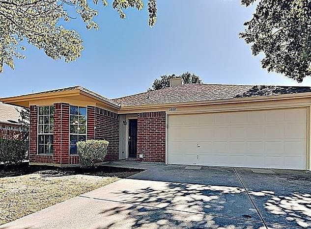 1st image of 2808 Monthaven Dr