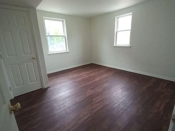 4th image of 600 Gay St #C1