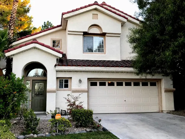 32 Durango Station Dr, Henderson, NV 89012