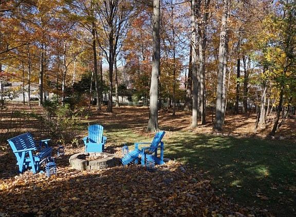 2nd image of 27574 Linwood Cir