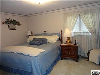 5th image of 435 Mutton Creek Dr