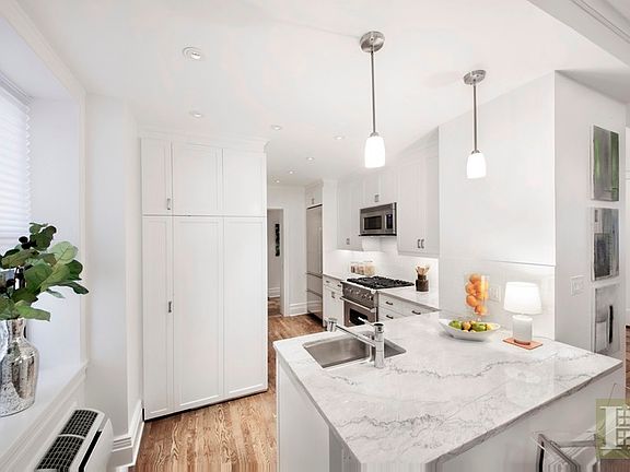 3rd image of 905 W End Ave #64